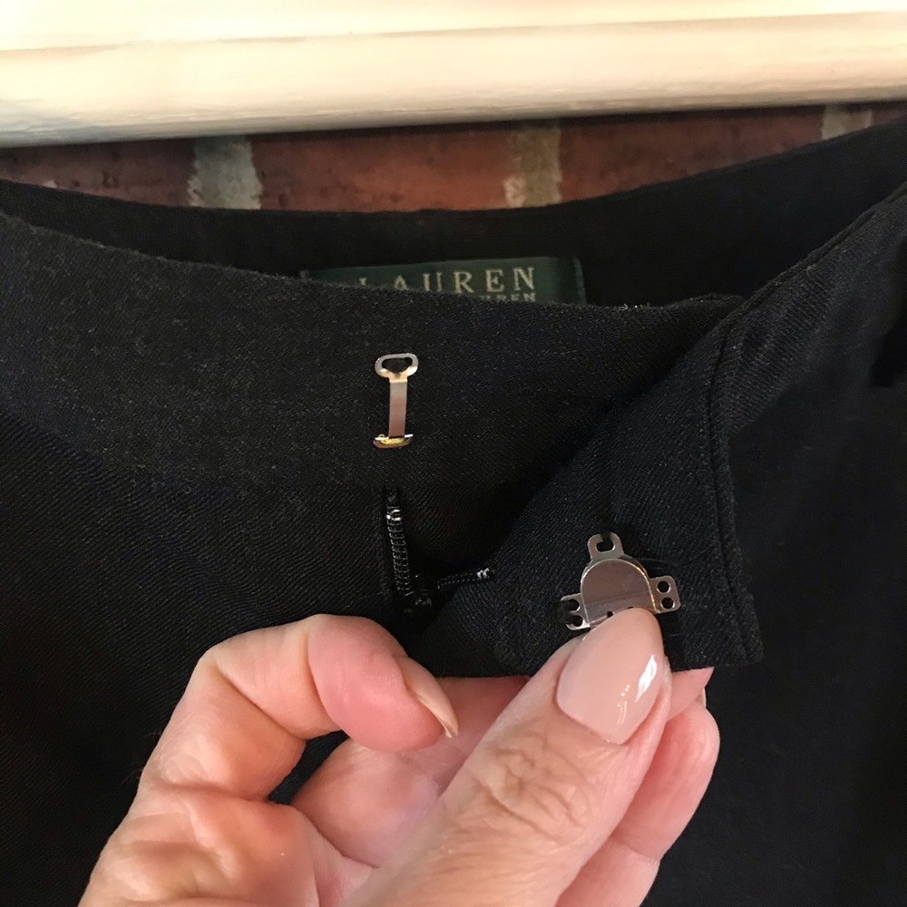 Ralph Lauren Black Dress Pants with Clasp Closure - Picture 3 of 6